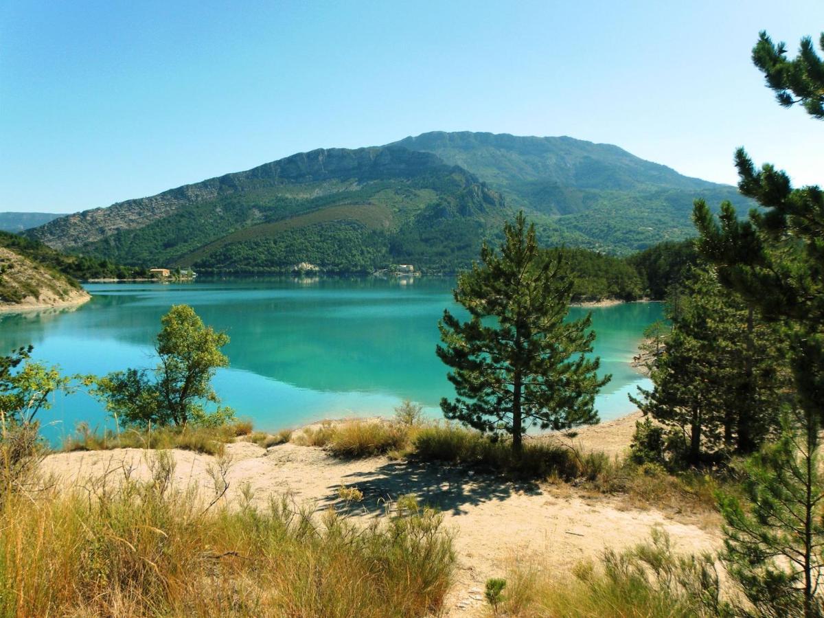 Holiday House Nearby The Lac De Castillon Кастеллан Экстерьер фото