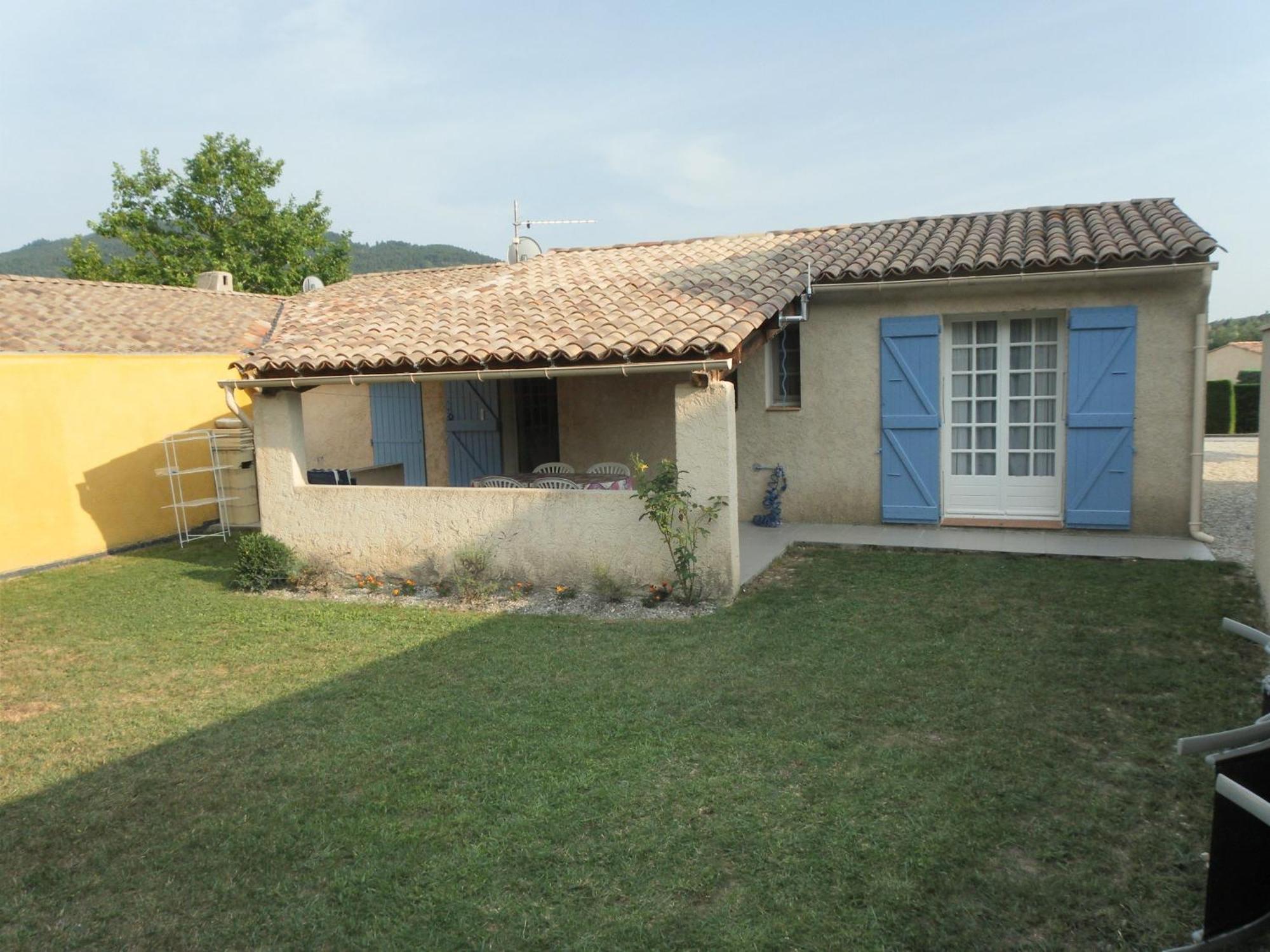 Holiday House Nearby The Lac De Castillon Кастеллан Экстерьер фото